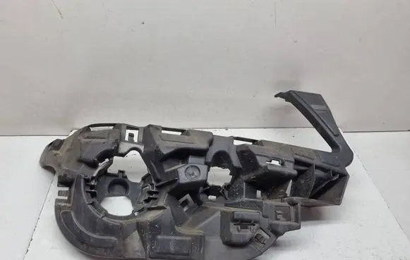BMW X3 F25 Headlight/headlamp mounting bracket 7212956