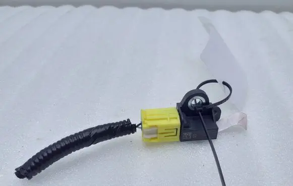 Nissan Pulsar Airbag deployment crash/impact sensor 988303RA0A