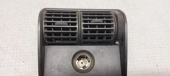 Audi A6 S6 C4 4A Rear air vent grill 4A0819203 4A0863277