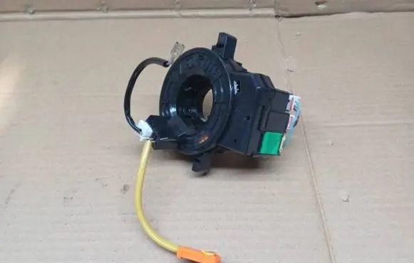 Mitsubishi Space Star Airbag slip ring squib (SRS ring)