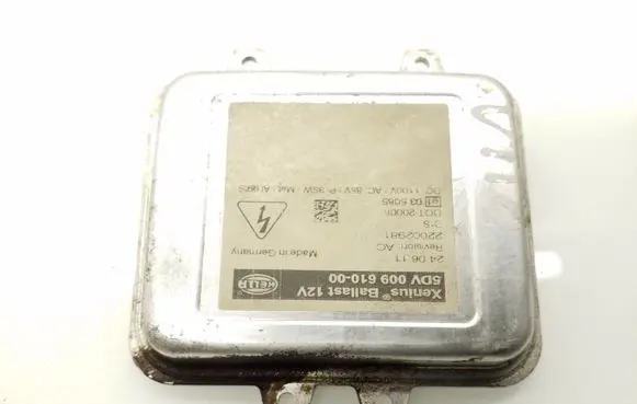 Mercedes-Benz Vito Viano W639 Headlight ballast module Xenon 5DV00961000