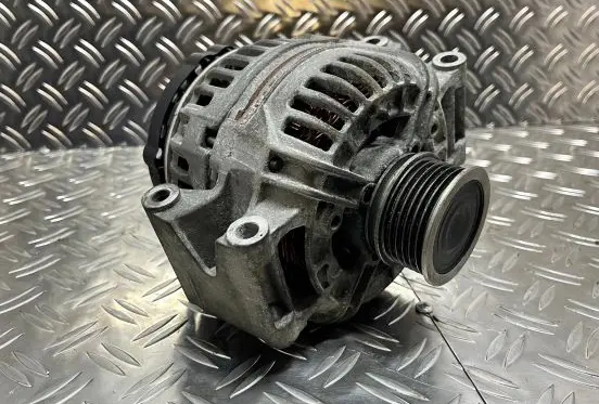 Audi A4 S4 B7 8E 8H Generator/alternator 06B903016AB 0124525088
