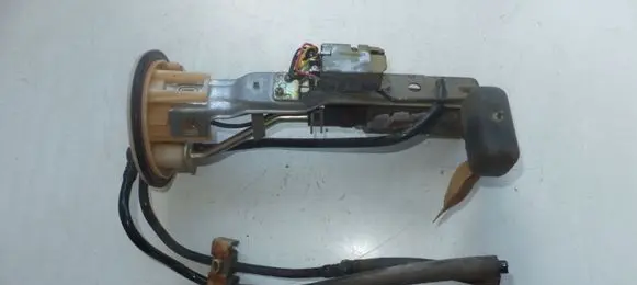 Toyota Land Cruiser (J100) Fuel injection high pressure pump