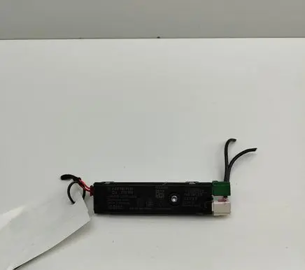 Mercedes-Benz SLC R172 Aerial antenna amplifier A2319059300