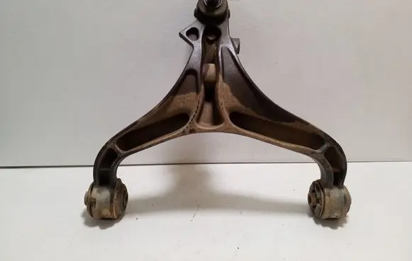 Dodge Nitro Front lower control arm/wishbone 52109992AB