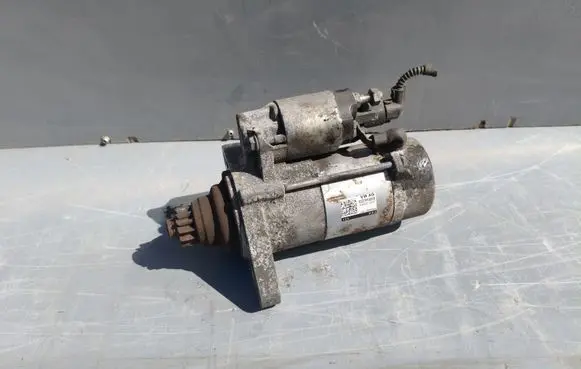 Volkswagen PASSAT B8 Starter motor 02Z911024B