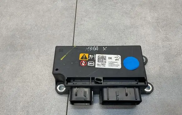 Opel Mokka X Airbag control unit/module 13517437
