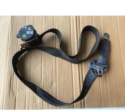 Volkswagen Transporter - Caravelle T4 Rear seatbelt 703857812
