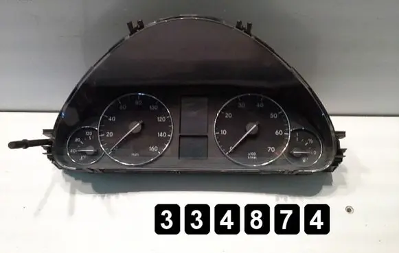 Mercedes-Benz C W203 Speedometer (instrument cluster) a2035408847