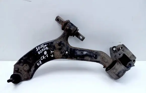 Honda CR-V Front lower control arm/wishbone