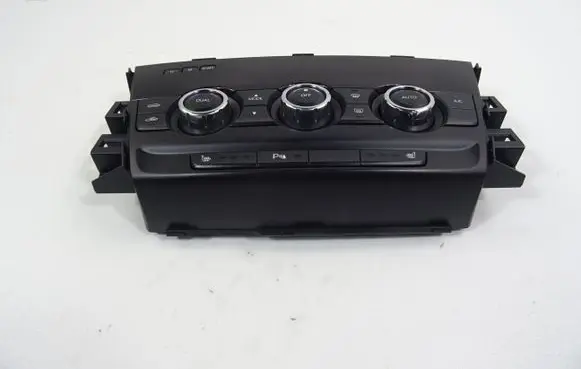 Mazda 6 Air conditioning (A/C) switch GJJ461190E