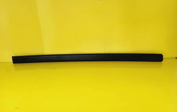 Front door trim (molding)