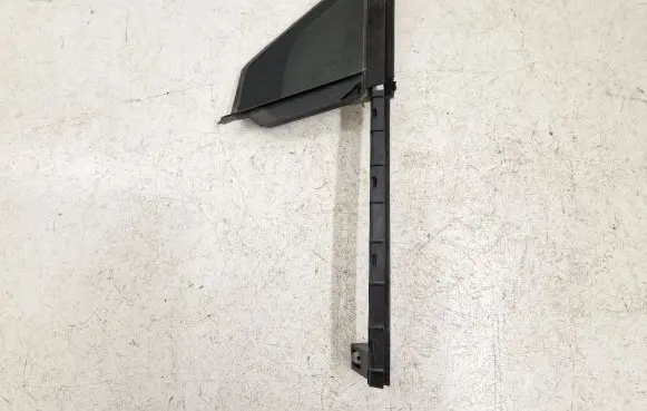 Ford Fusion II Front door vent window glass four-door DS73F214011 DS73F214011AJ Q7ZUD