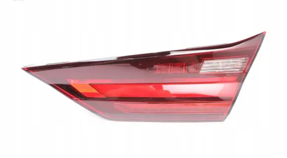 BMW 1 F40 Tailgate rear/tail lights 7450652