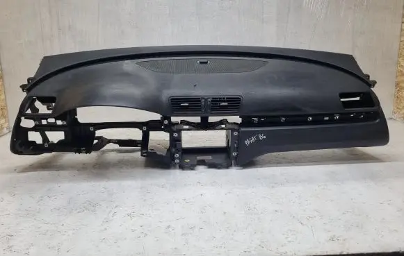 Volkswagen PASSAT B6 Dashboard 3C1857003QT 3C1857003Q