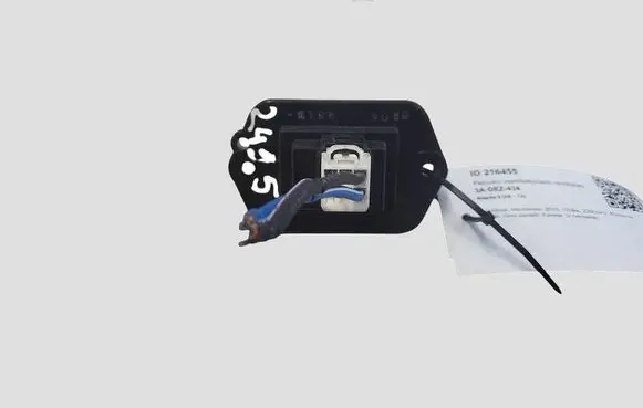Mazda 6 Heater blower motor/fan resistor PM010010B