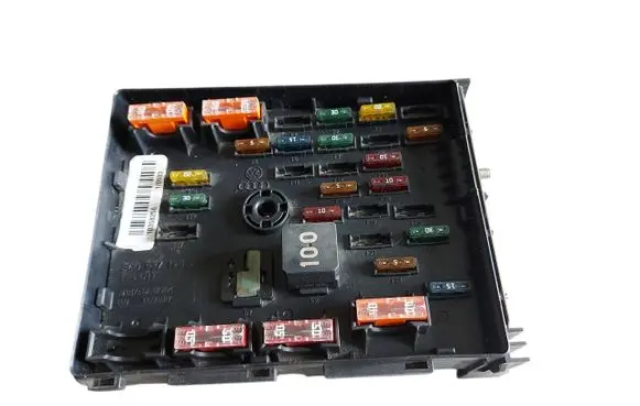 Volkswagen PASSAT CC Fuse module 3C0937125A 63595743
