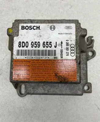 Audi A4 S4 B5 8D Engine control unit/module 0285001276 99696008