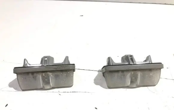 Toyota RAV 4 (XA50) Number plate light A045053