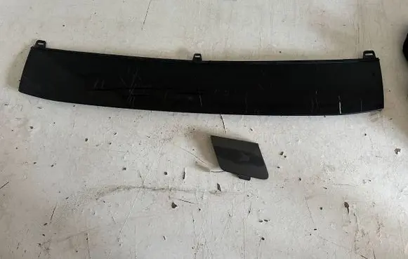 Audi A5 8T 8F Front bumper lip 8T0807513B