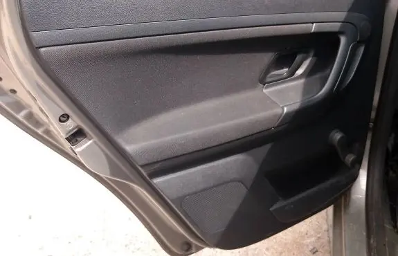 Skoda Fabia Mk1 (6Y) Coupe rear side trim panel 