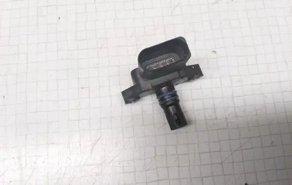 Skoda Octavia Mk1 (1U) Air pressure sensor 036906051