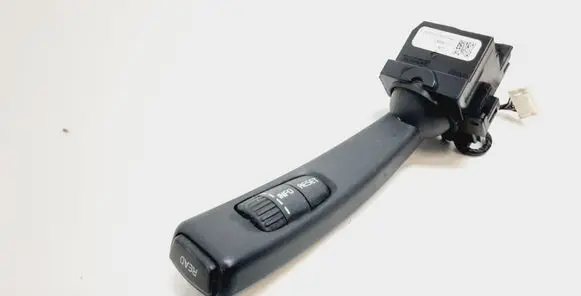 Volvo S60 Indicator stalk 31334647