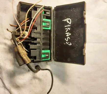 Citroen Xsara Picasso Fuse box set 97086100
