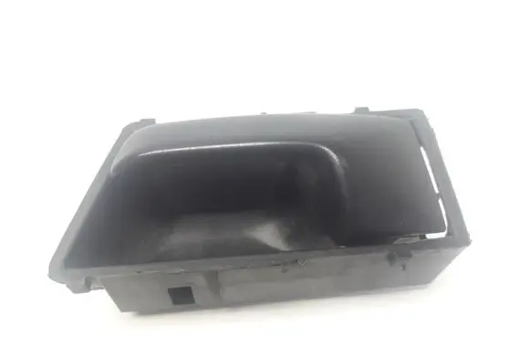 Volkswagen Jetta II Front door interior handle 321837235A