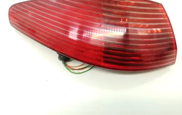 Peugeot 607 Rear/tail lights