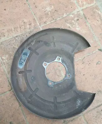 Opel Zafira C Rear brake disc plate dust cover 13408174