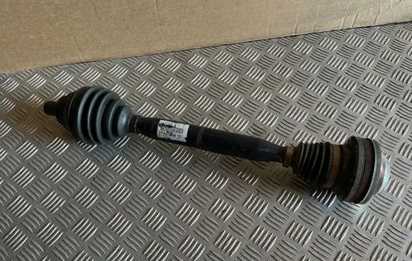 Audi TT TTS Mk2 Front driveshaft 8J0407272S