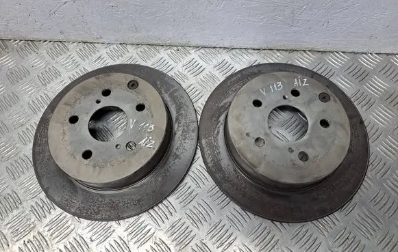Toyota Corolla Verso AR10 Rear brake disc 424310F010