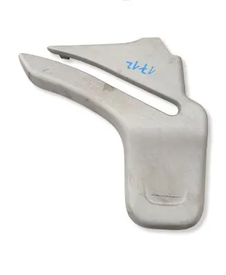Opel Vivaro Sliding door rail trim 828725685R