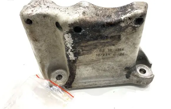 BMW X1 F48 F49 Engine mounting bracket 18915910