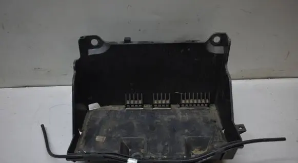 Battery tray