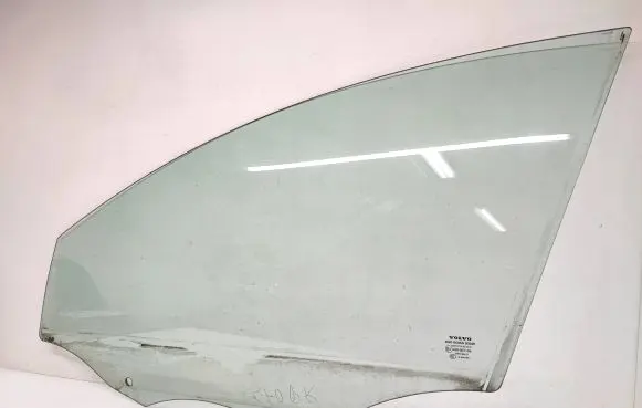 Volvo V60 Front door window glass four-door 43R001106 E000186 DOT57M53AS2