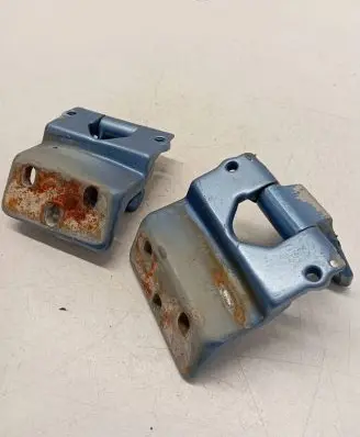 Mercedes-Benz Vito Viano W638 Tailgate/trunk/boot hinge