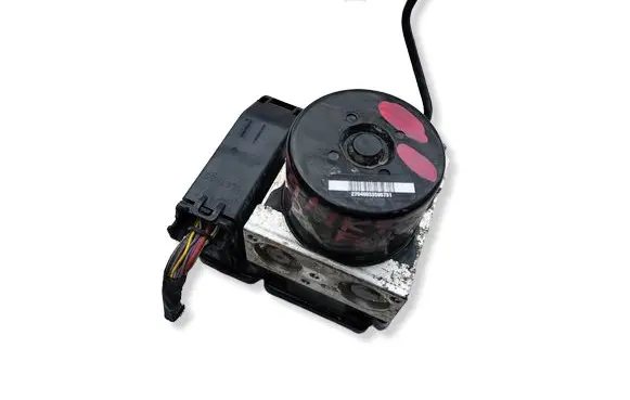 Ford Fiesta ABS Pump CV212C405EA