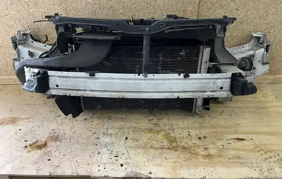 Opel Zafira C Radiator support slam panel 121212