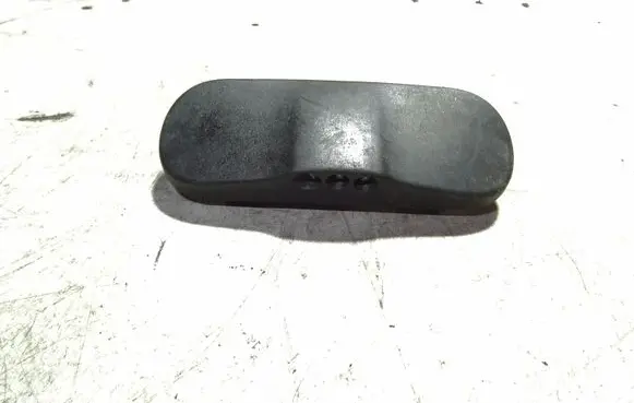 Windshield washer spray nozzle