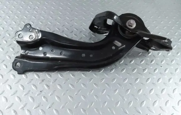 Toyota Corolla Cross Rear upper control arm/wishbone 4876047020