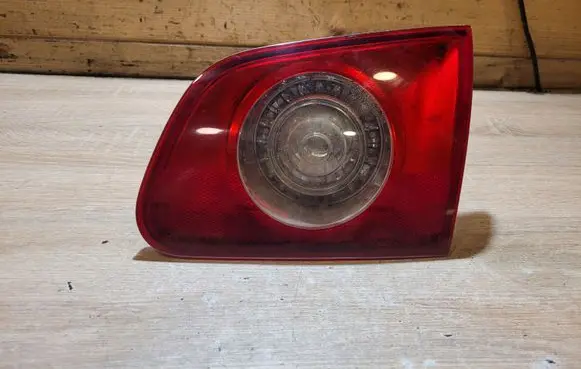 Volkswagen PASSAT B6 Tailgate rear/tail lights 3C9945094