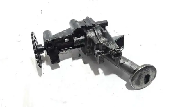 Renault Kangoo I Oil pump 7700600252
