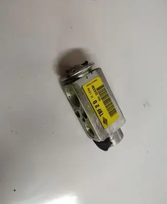 Opel Astra H Air conditioning (A/C) expansion valve TBF2D
