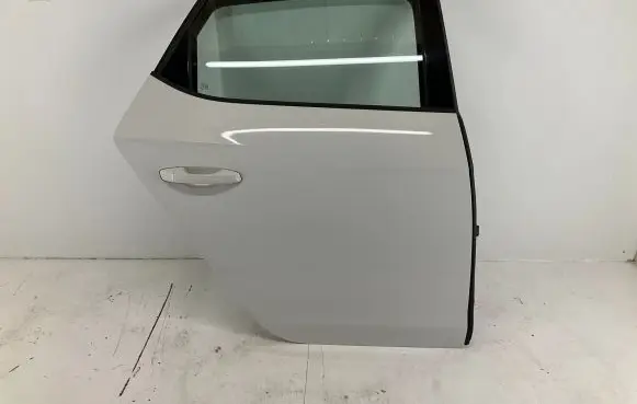Seat Leon (5F) Rear door 5F4833312