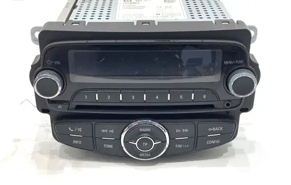 Opel Corsa E Radio/CD/DVD/GPS head unit 39068067