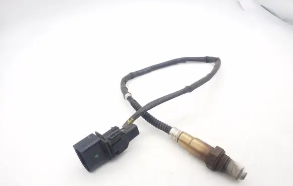 Audi A4 S4 B6 8E 8H Lambda probe sensor 06C906265B 0258007113