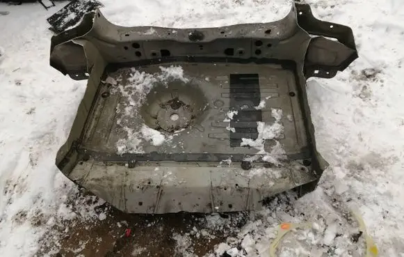 Renault Clio III Trunk bottom trim panel 