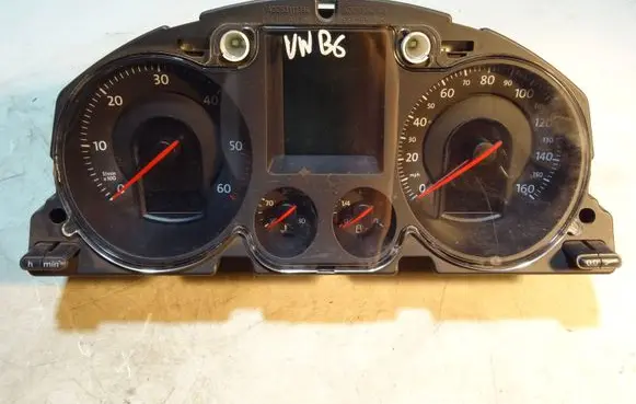 Volkswagen PASSAT B6 Speedometer (instrument cluster) 3C0920971E